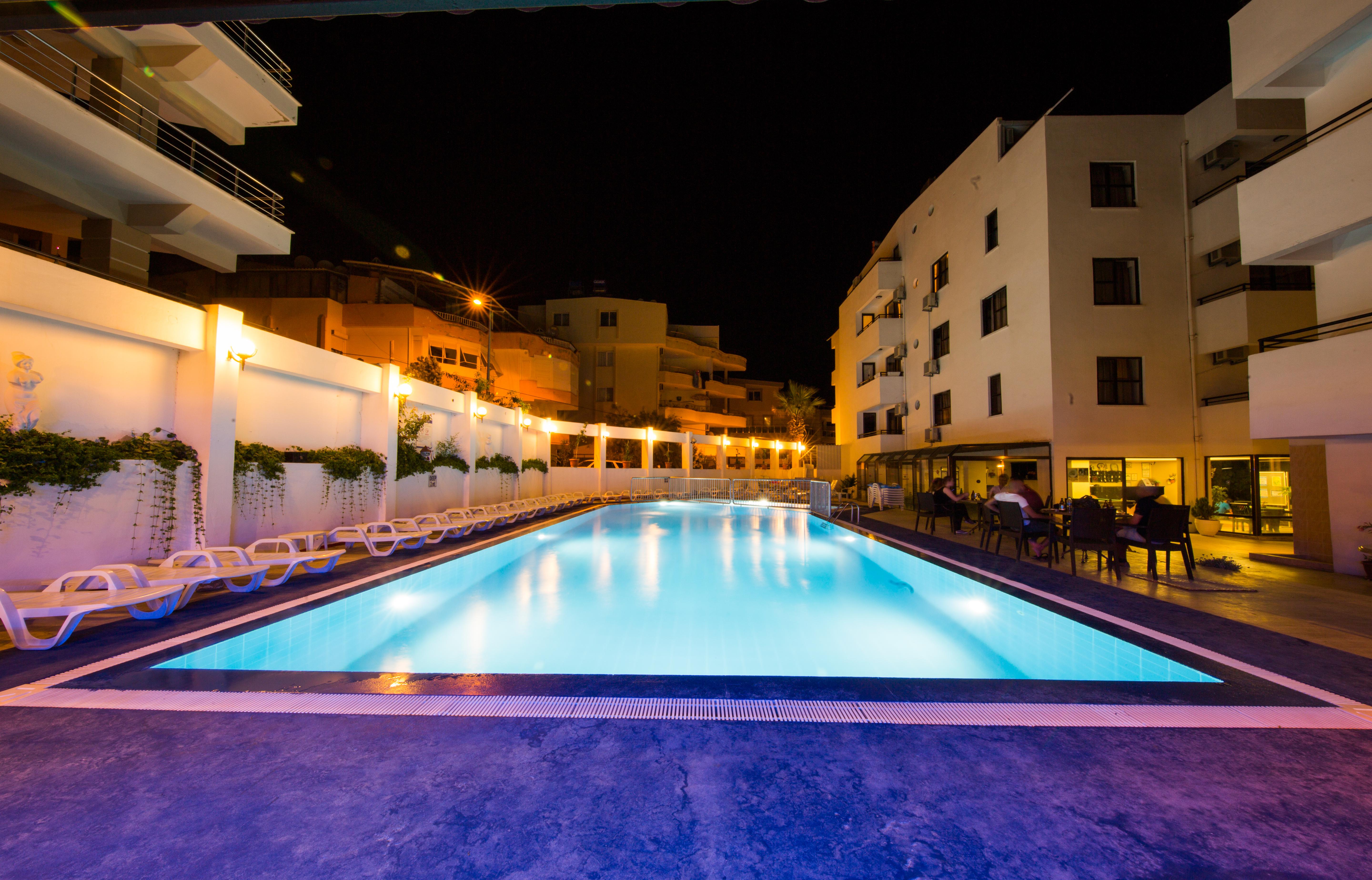 Tuntas Suites Altinkum Didim Exterior photo